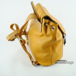 Кожена дамска раница с декоративни каишки 20574